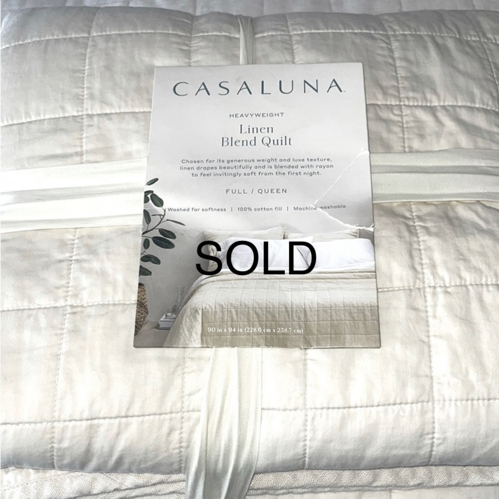 Casa Luna Comforter Queen size